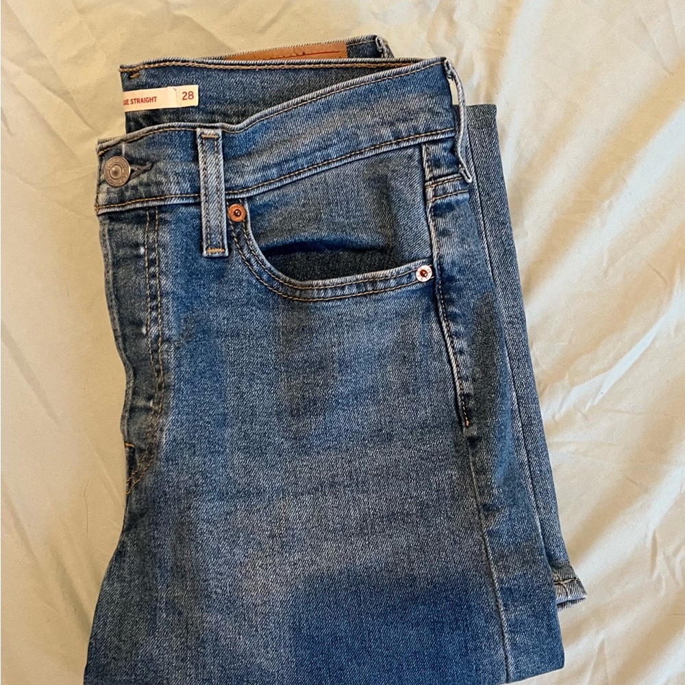 Levi’s Wedgie Straight Pants (blue) - great condition, such a flattering shape.